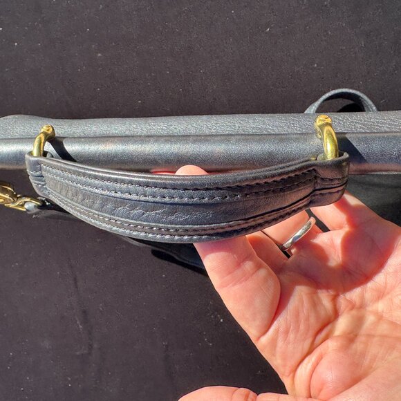 Vintage Coach Willis #9927 Top-Handle Crossbody Bag – Soft Supple Leather – 1996 - Picture 4 of 4